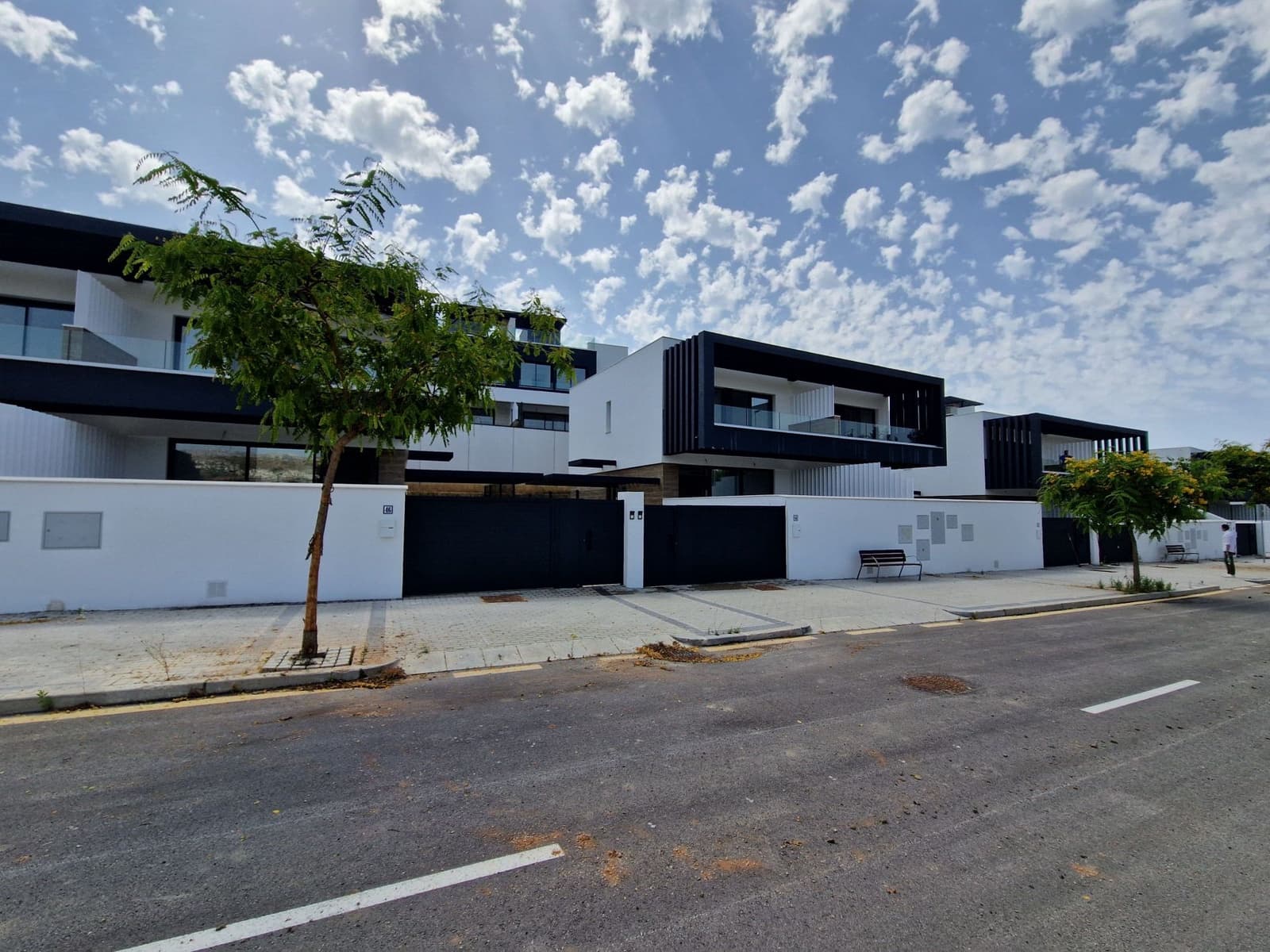 3 quarto Casa em Banda para venda em El Paraiso - 795 000 € (Ref: 9064845)