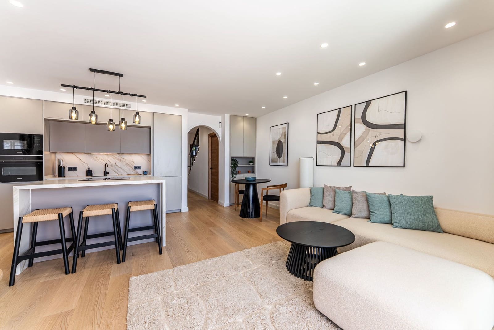 3 soveværelse Byhus til salg i Los Arqueros - € 670.000 (Ref: 9142566)