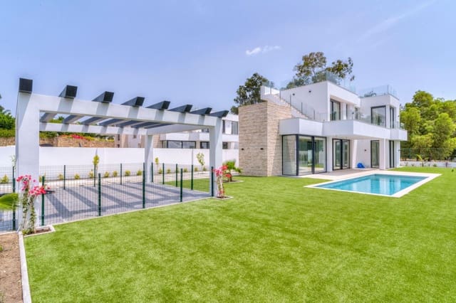 5 sypialnia Willa na sprzedaż w Atalaya-Isdabe, Estepona - 1 950 000 € (Ref: 9151618)