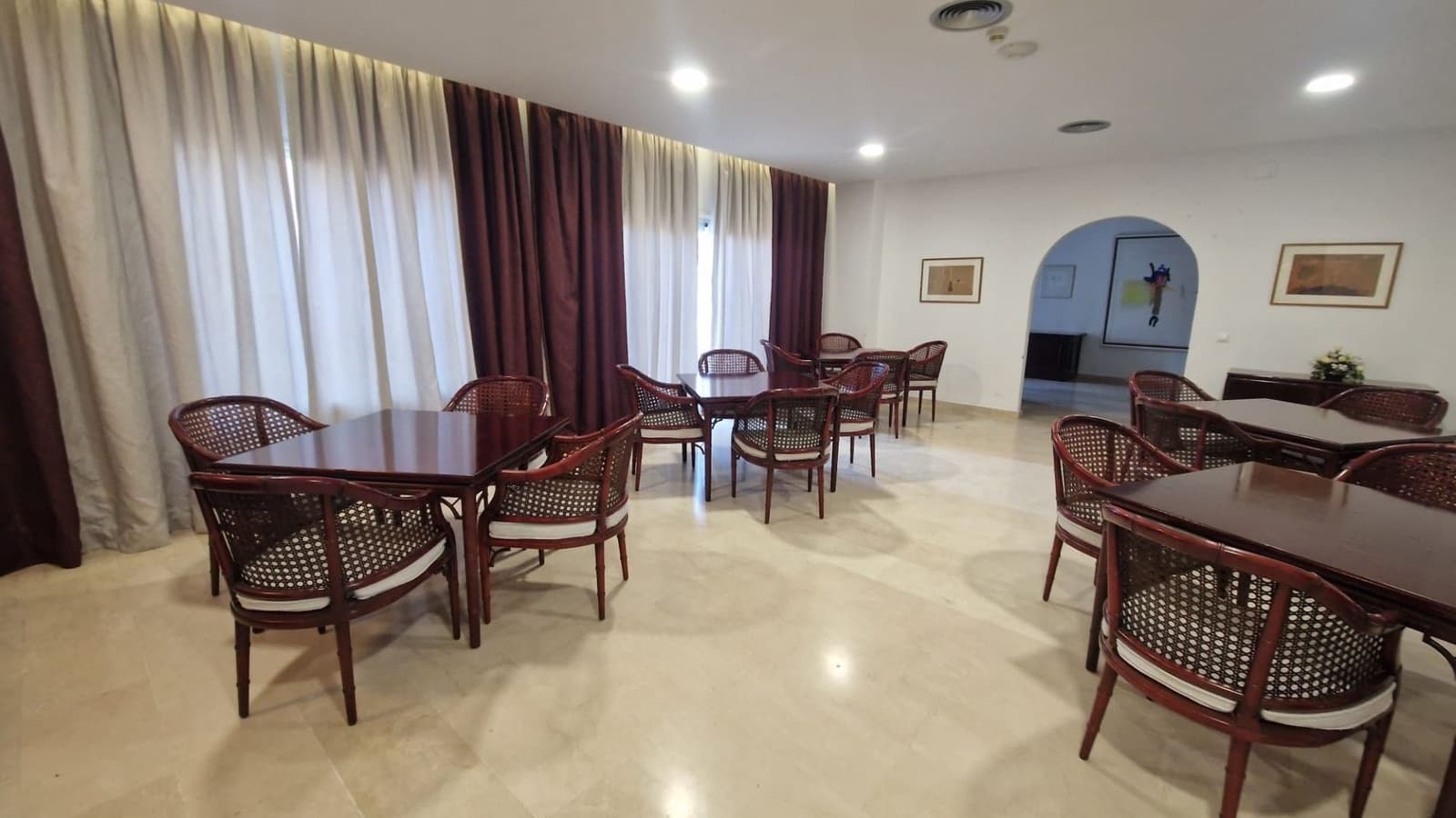 2 slaapkamer Appartement te koop in Estepona - € 350.000 (Ref: 9211716)