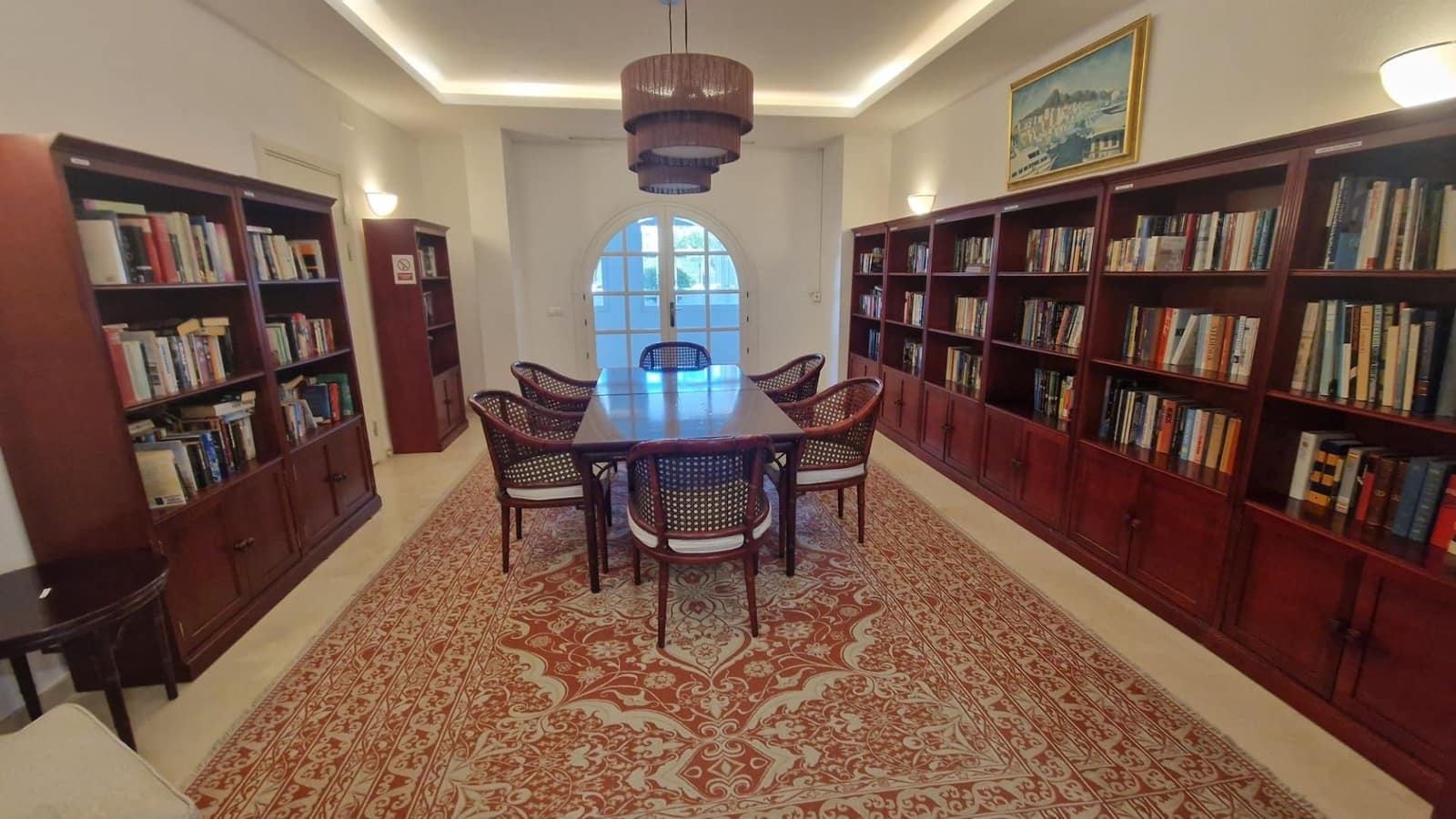 2 slaapkamer Appartement te koop in Estepona - € 350.000 (Ref: 9211716)