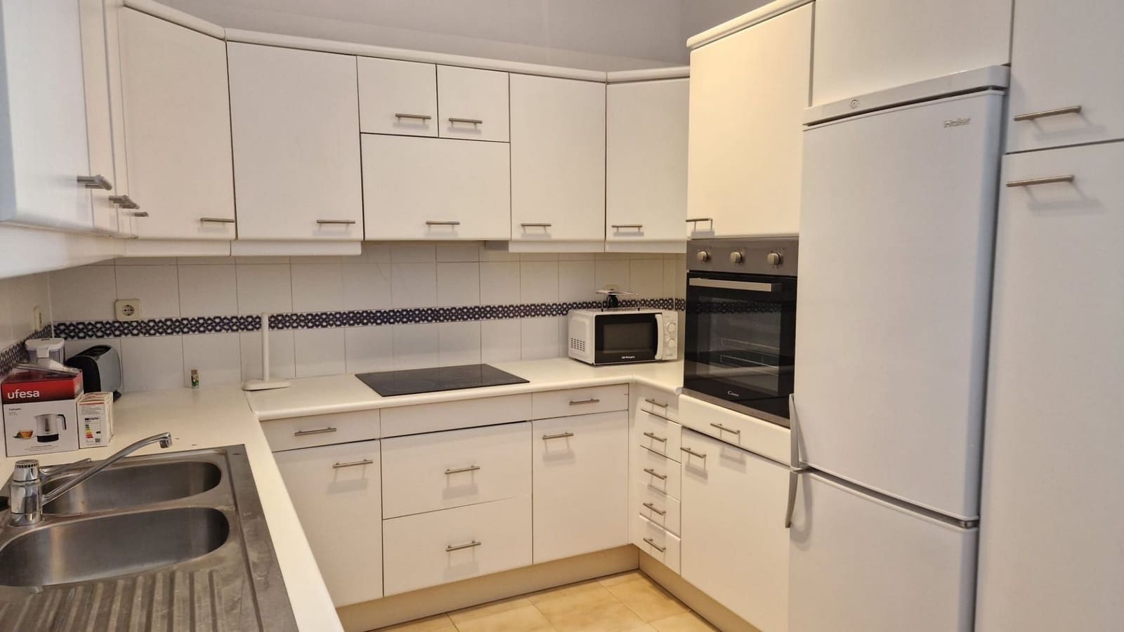 2 slaapkamer Appartement te koop in Estepona - € 350.000 (Ref: 9211716)