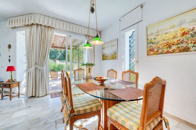 4 Zimmer Villa zu verkaufen in Nueva Andalucia, Marbella - 2.295.000 € (Ref: 9269066)