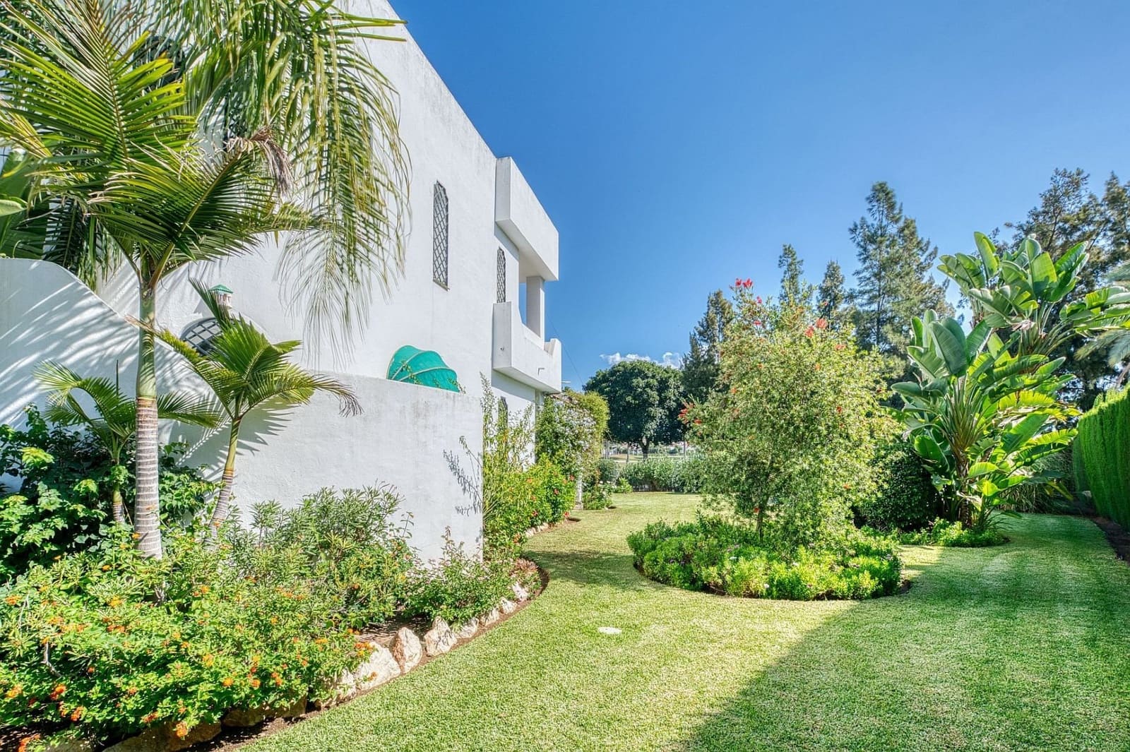 4 Zimmer Villa zu verkaufen in Nueva Andalucia - 2.295.000 € (Ref: 9269066)