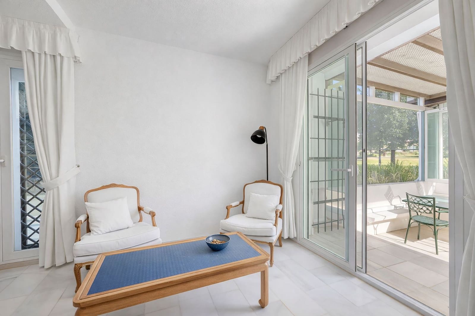 4 bedroom Villa for sale in Nueva Andalucia - € 2,145,000 (Ref: 9269066)