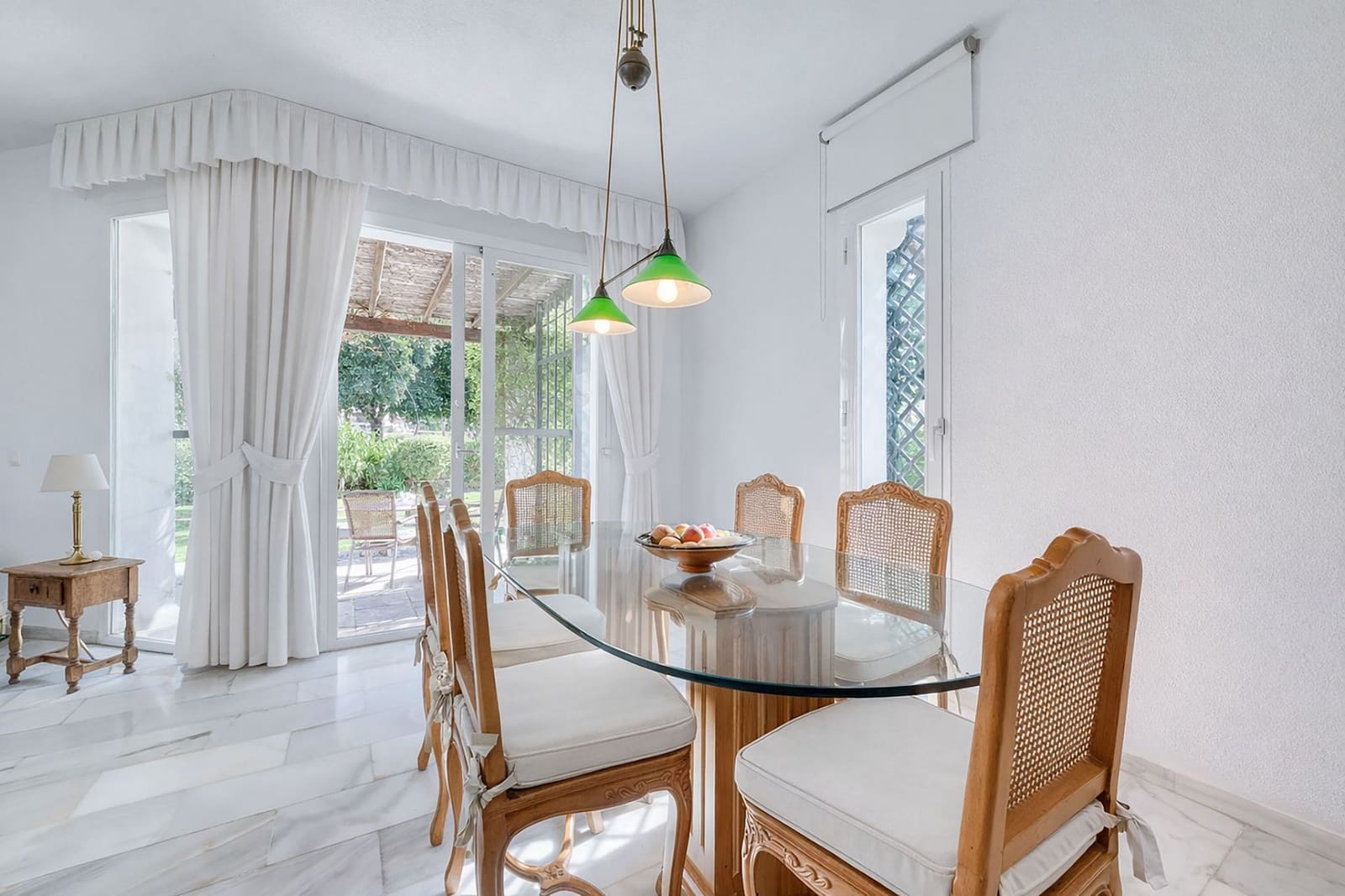 4 bedroom Villa for sale in Nueva Andalucia - € 2,145,000 (Ref: 9269066)