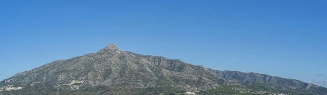 Apartamento de 2 habitaciones en Nueva Andalucía Centro, Marbella en venta - 495.000 € (Ref: 9410381)