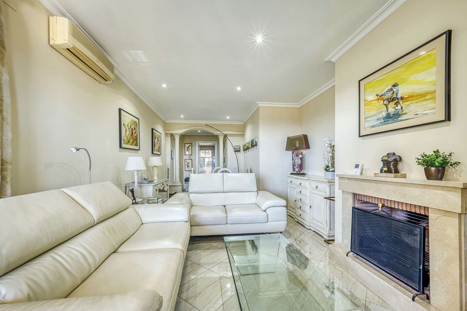 Apartamento de 2 habitaciones en Nueva Andalucia en venta - 495.000 € (Ref: 9410381)