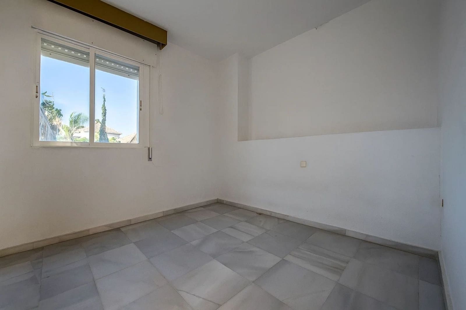 5 slaapkamer Villa te koop in Nueva Andalucia - € 1.600.000 (Ref: 9432853)