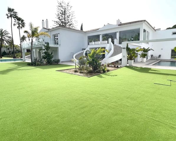 10 soveværelse Villa til salg i Guadalmina Alta, Marbella - € 4.200.000 (Ref: 9449710)