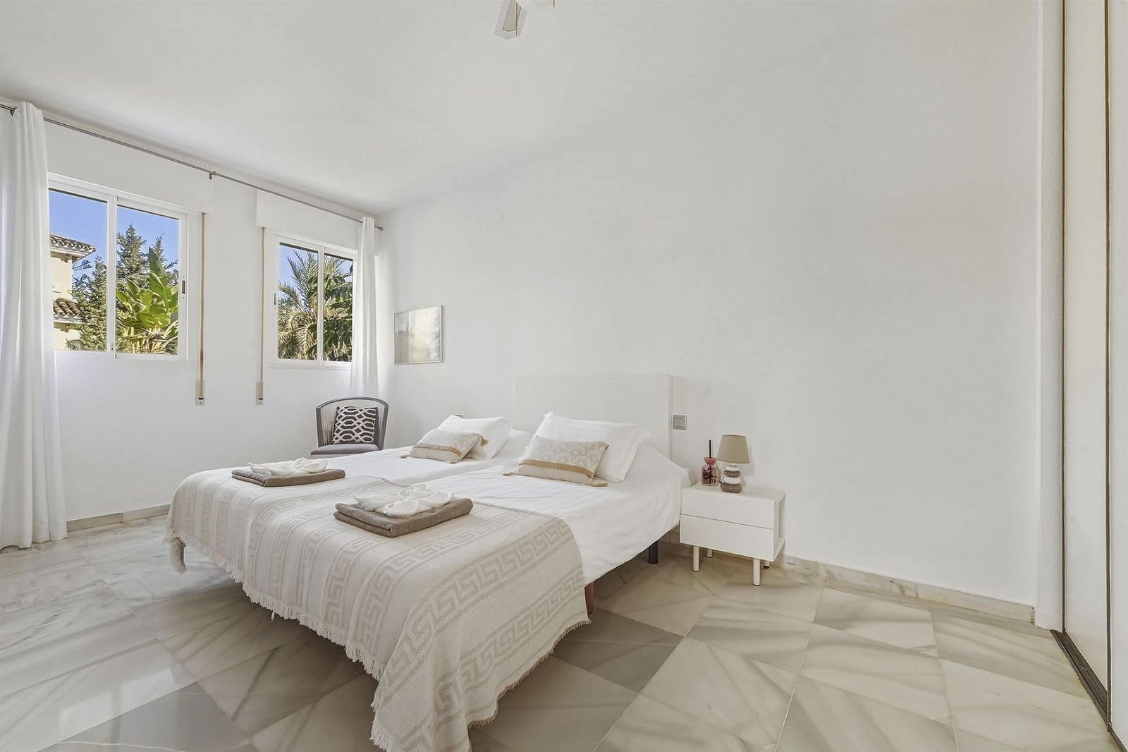 8 chambre Villa/Maison à vendre à Nueva Andalucia - 2 250 000 € (Ref: 9618861)