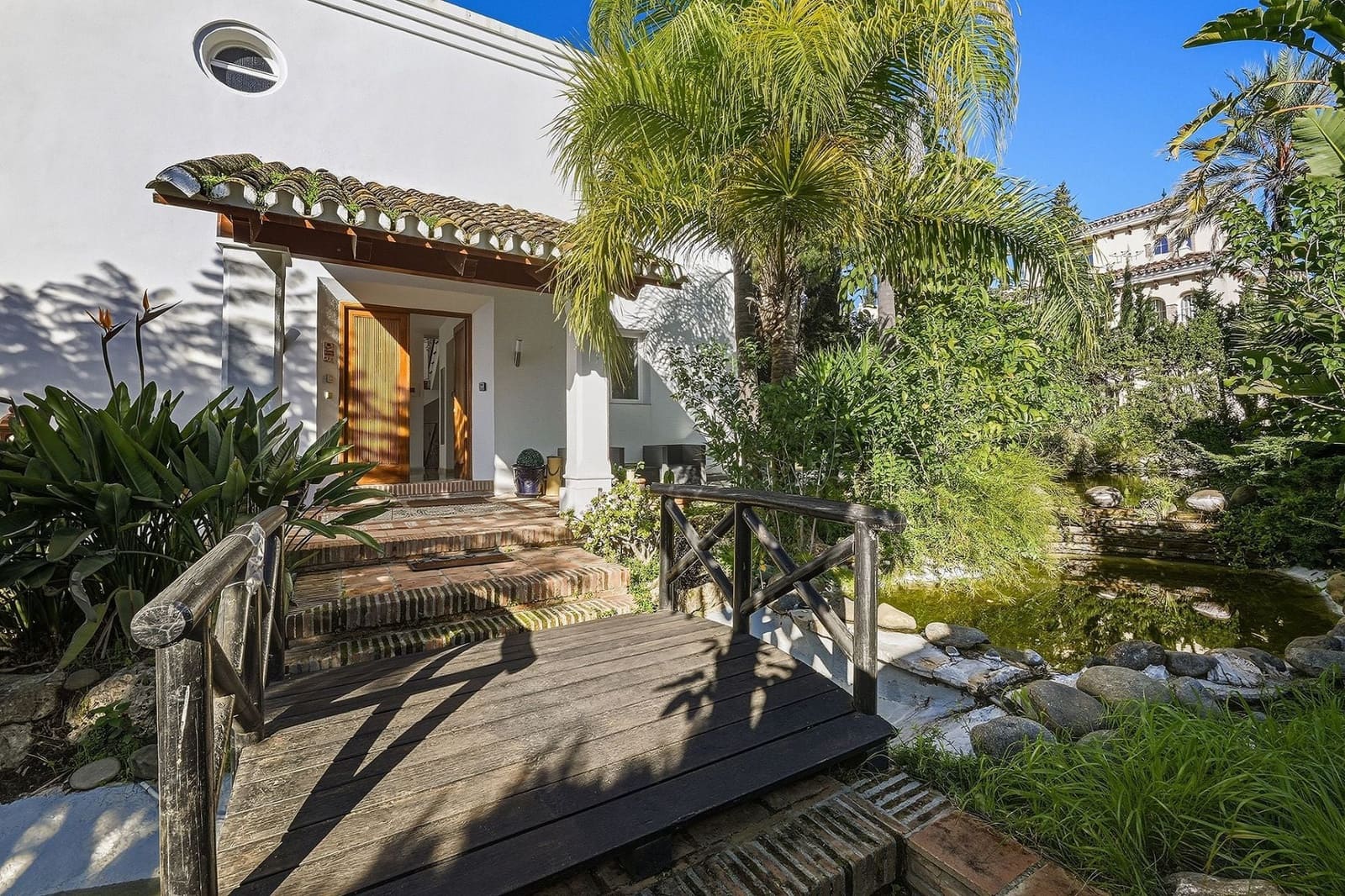 8 chambre Villa/Maison à vendre à Nueva Andalucia - 2 250 000 € (Ref: 9618861)