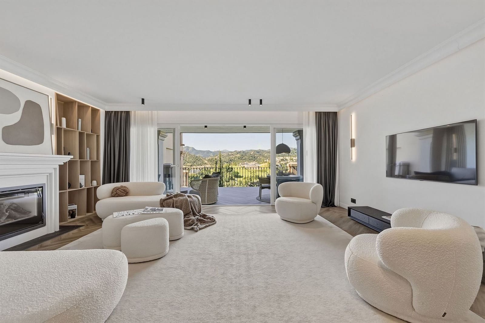 3 sypialnia Dom na sprzedaż w La Quinta - 1 395 000 € (Ref: 9629502)