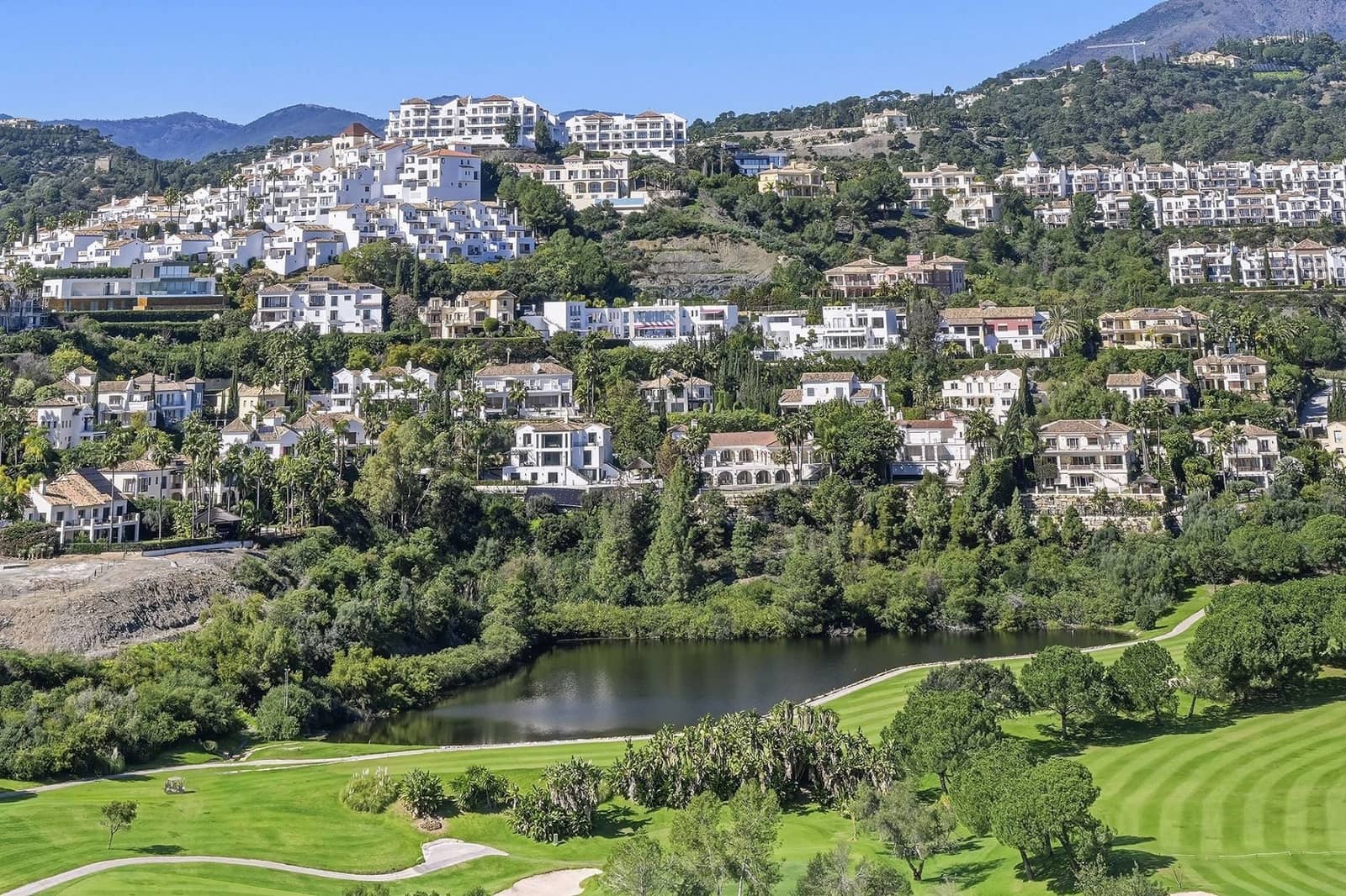 3 sypialnia Dom na sprzedaż w La Quinta - 1 395 000 € (Ref: 9629502)