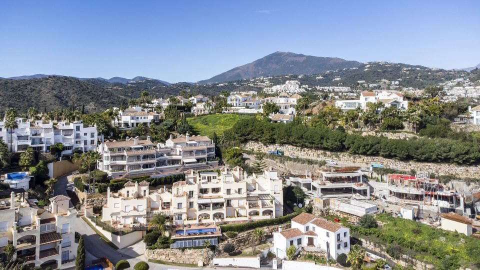4 slaapkamer Penthouse te koop in Los Arqueros - € 2.650.000 (Ref: 9656867)
