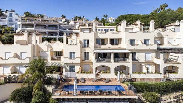 4 soverom Penthouse til salgs i Los Arqueros, Benahavís - € 2 650 000 (Ref: 9656867)