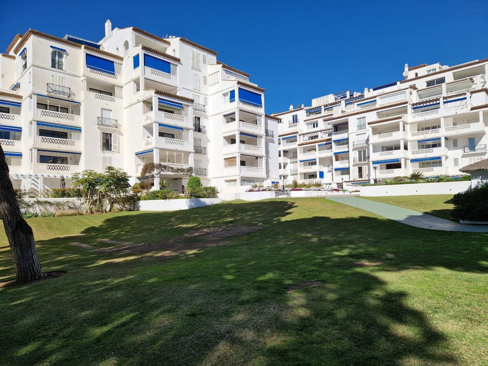 2 camera da letto Appartamento in vendita in Nueva Andalucia - 695.000 € (Rif: 9685901)