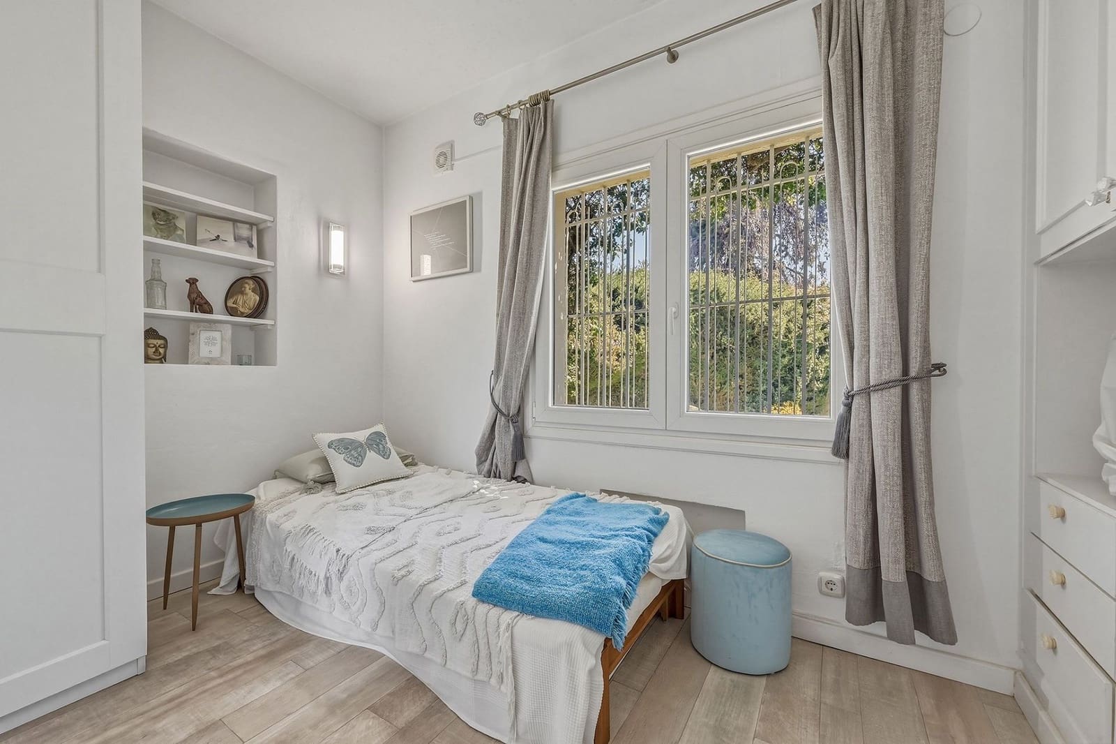 Chalet de 5 habitaciones en Guadalmina en venta - 1.350.000 € (Ref: 9696872)