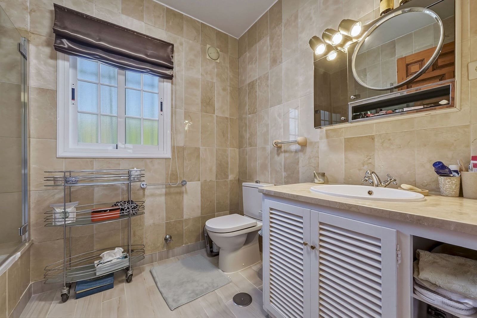 Chalet de 5 habitaciones en Guadalmina en venta - 1.350.000 € (Ref: 9696872)