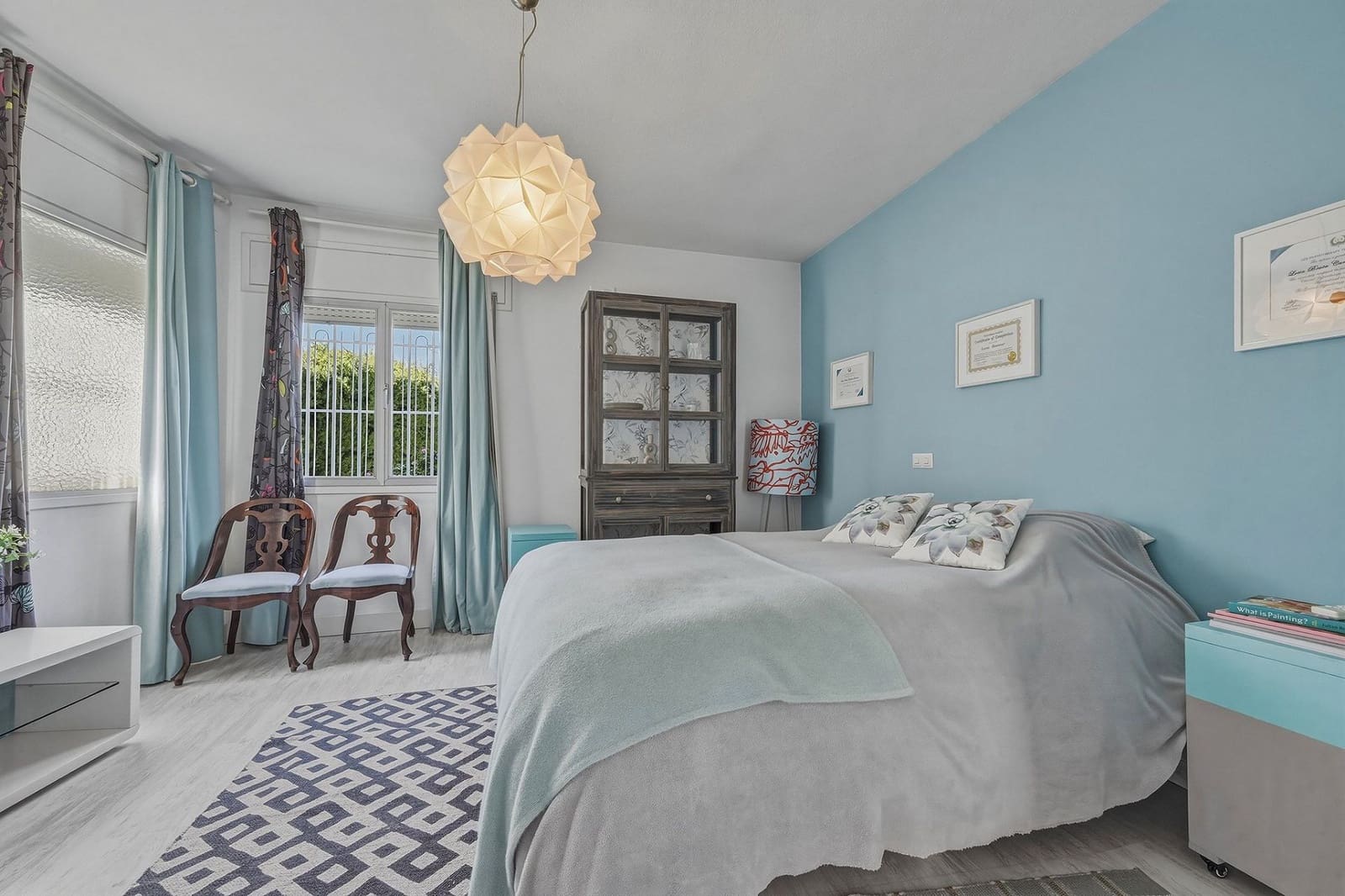 Chalet de 5 habitaciones en Guadalmina en venta - 1.350.000 € (Ref: 9696872)