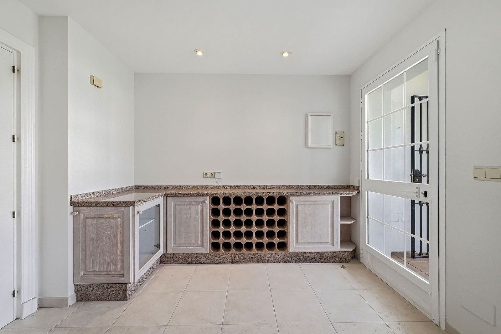 4 sovrum Hus till salu i Nueva Andalucia - 625 000 € (Ref: 9798511)