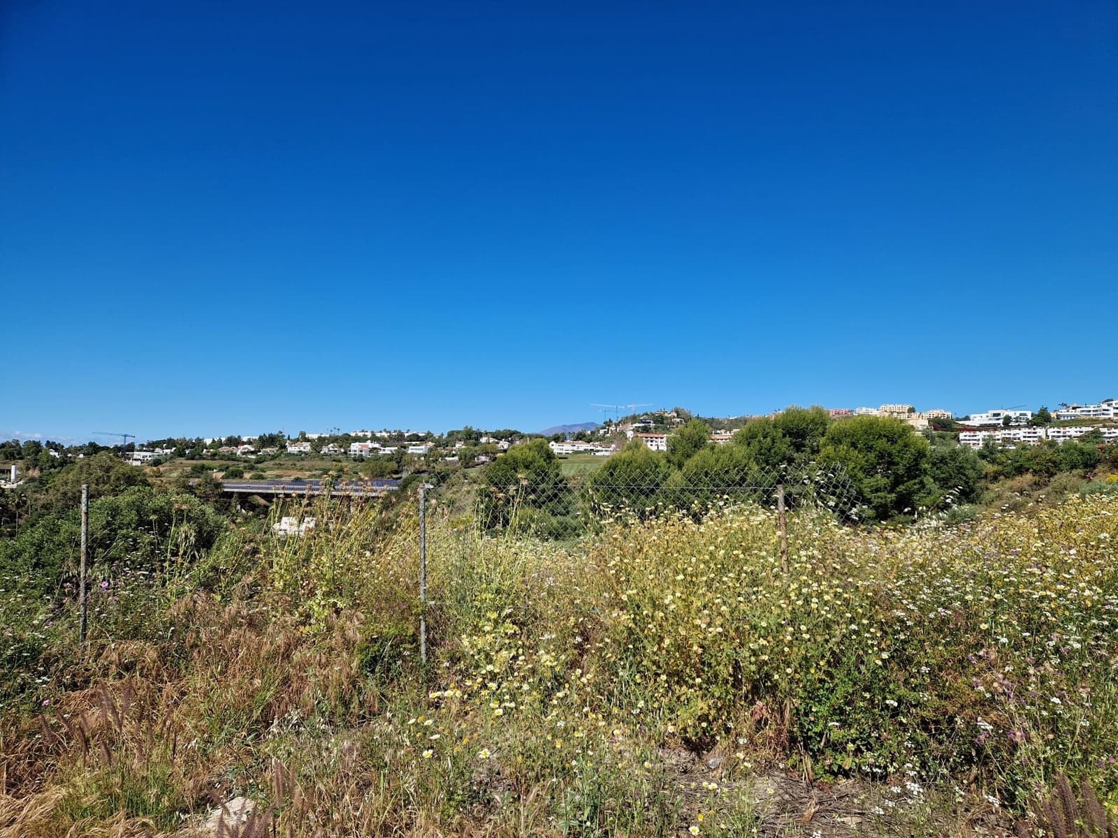 Building Plot for sale in Nueva Andalucia - € 2,249,000 (Ref: 9833144)