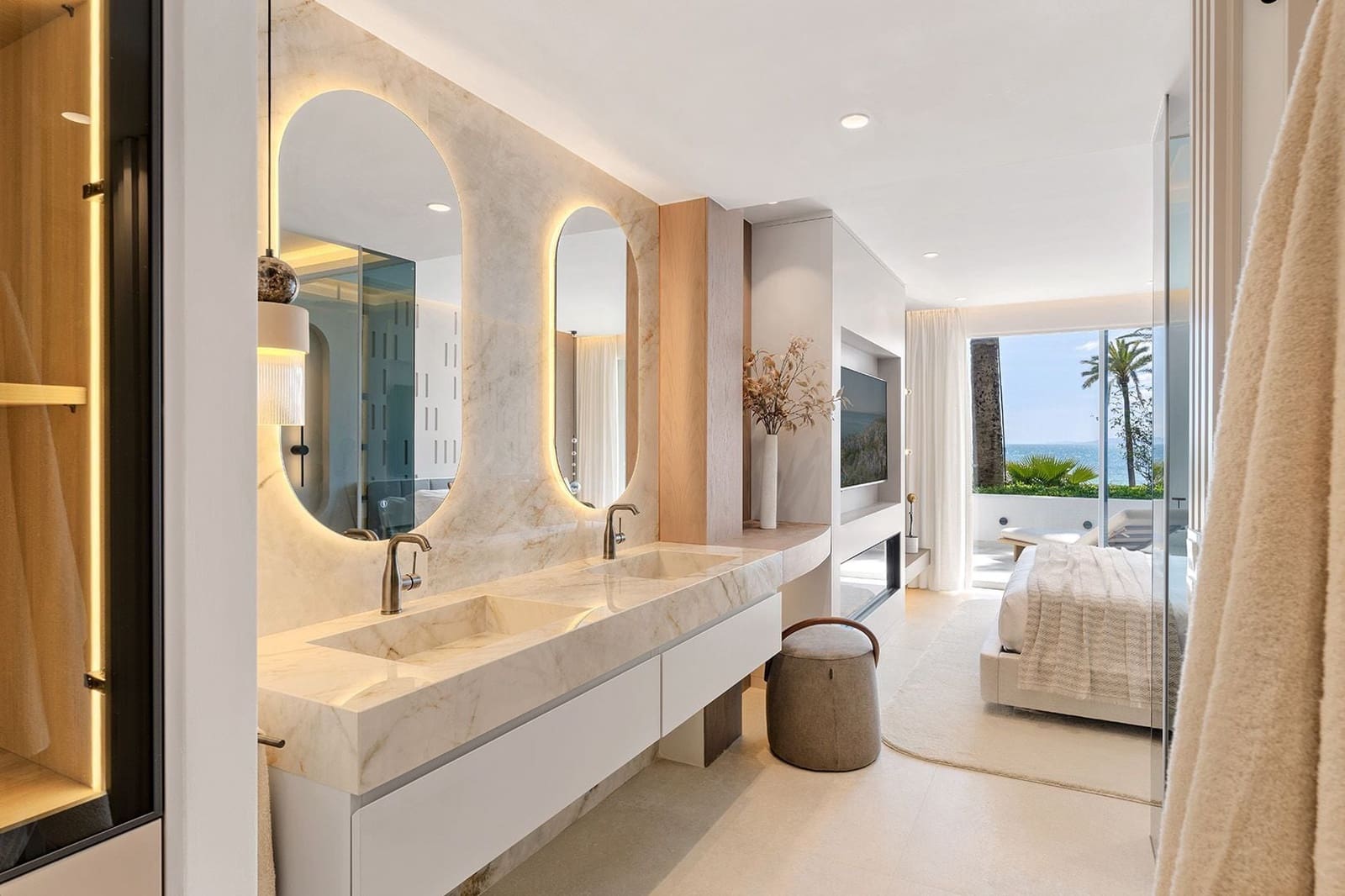3 makuuhuone Huoneisto myytävänä paikassa Estepona mukana uima-altaan - 2 995 000 € (Ref: 9854745)