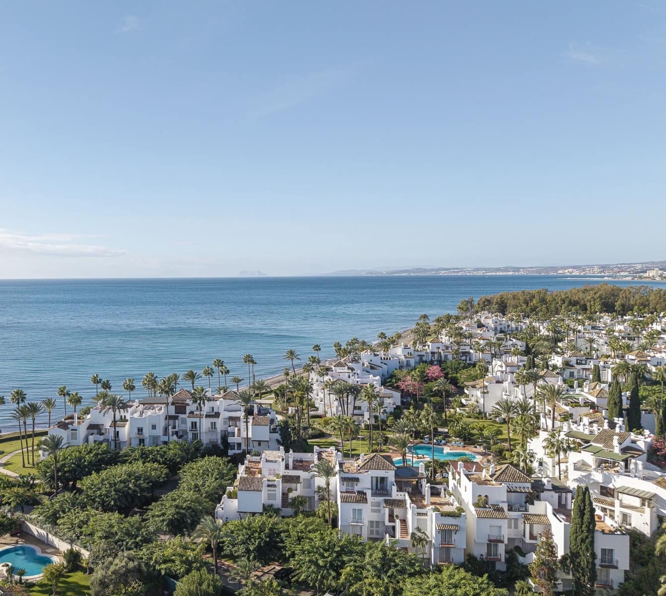 3 makuuhuone Huoneisto myytävänä paikassa Estepona mukana uima-altaan - 2 995 000 € (Ref: 9854745)