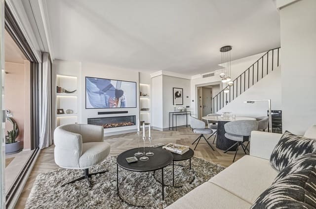 3 bedroom Penthouse for sale in New Golden Mile, Estepona with pool garage - € 1,295,000 (Ref: 9984189)