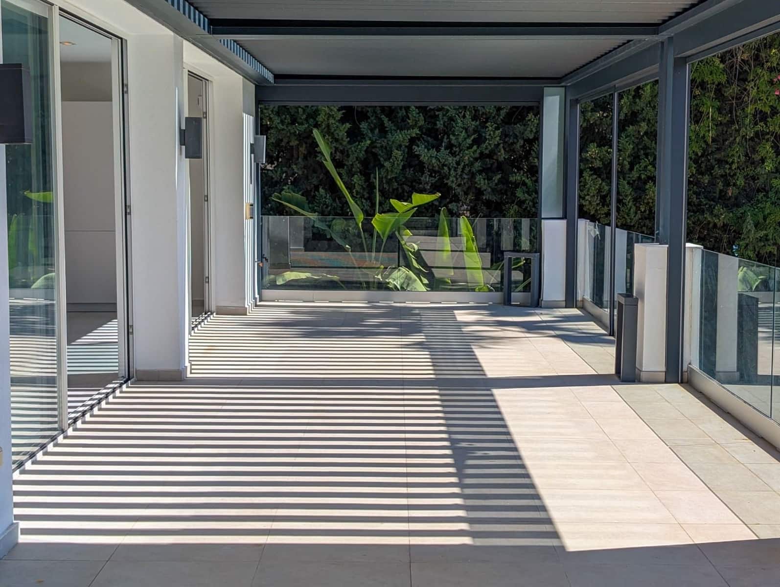 4 bedroom Villa for sale in Nueva Andalucia with pool garage - € 3,500,000 (Ref: 9990095)