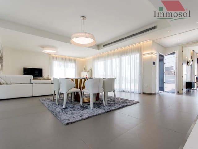 3 chambre Villa/Maison à vendre à Dehesa de Campoamor, Orihuela avec piscine - 1 175 000 € (Ref: 5235920)