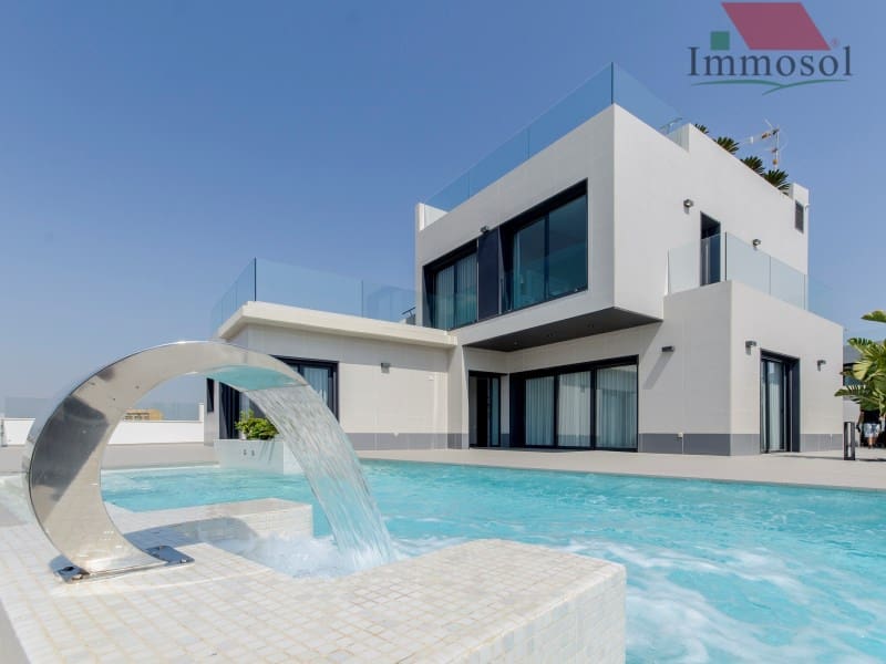 3 bedroom Villa for sale in Campoamor with pool - € 1,175,000 (Ref: 5235920)