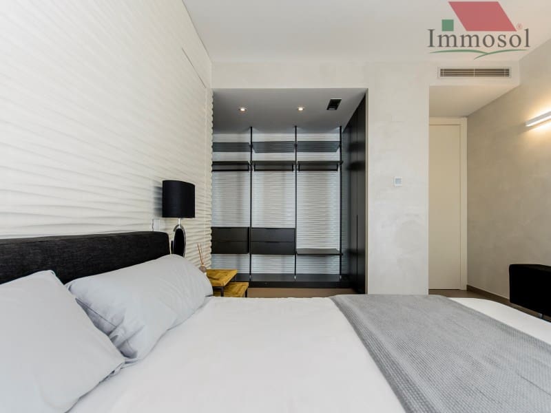 3 bedroom Villa for sale in Campoamor with pool - € 1,175,000 (Ref: 5235920)