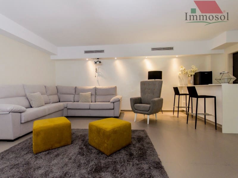 3 bedroom Villa for sale in Campoamor with pool - € 1,175,000 (Ref: 5235920)