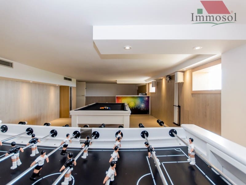 3 bedroom Villa for sale in Campoamor with pool - € 1,175,000 (Ref: 5235920)