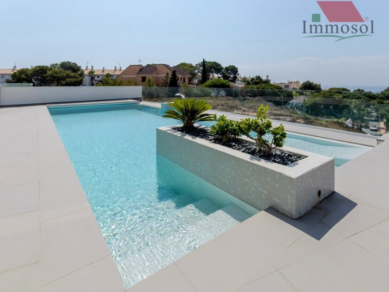 3 bedroom Villa for sale in Campoamor with pool - € 1,175,000 (Ref: 5235920)