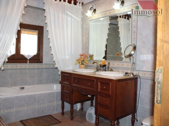 3 bedroom Townhouse for sale in La Murada - Los Vicentes, Orihuela - € 299,900 (Ref: 5235932)