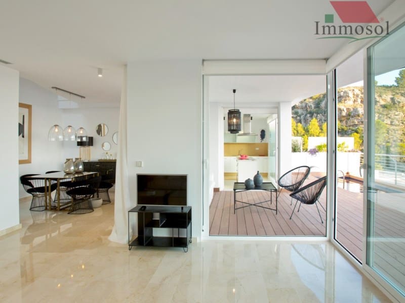 3 soveværelse Villa til salg i Altea med swimmingpool garage - € 2.146.000 (Ref: 5235937)