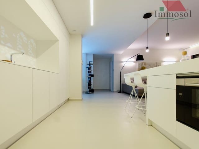 4 bedroom Villa for sale in Dehesa de Campoamor, Orihuela with pool - € 1,175,000 (Ref: 5235945)