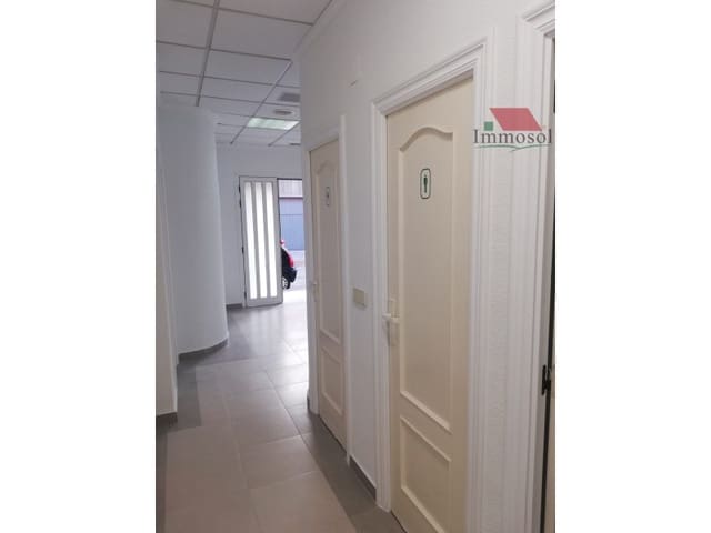 Kantoor te huur in Almoradí - € 600 (Ref: 6085090)