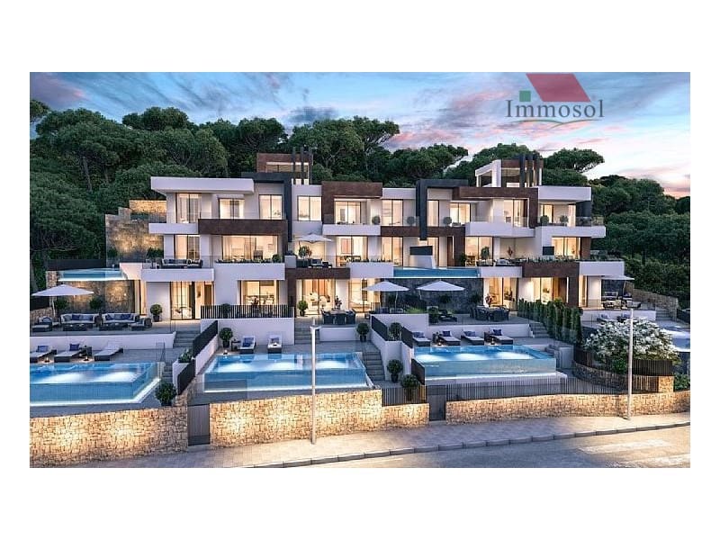 3 bedroom Apartment for sale in Benidorm with pool garage - € 1,650,000 (Ref: 6115553)