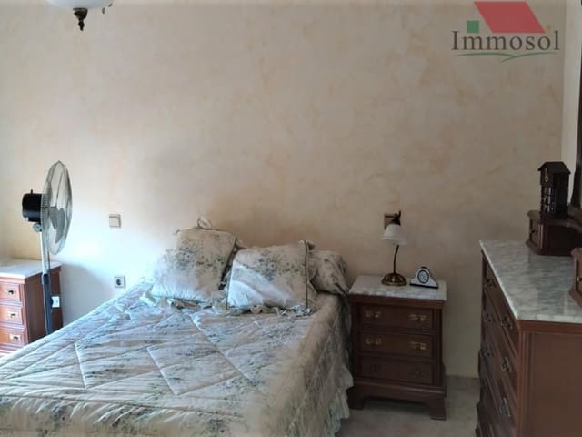 4 bedroom Townhouse for sale in Torremendo, Orihuela with garage - € 262,500 (Ref: 6457305)
