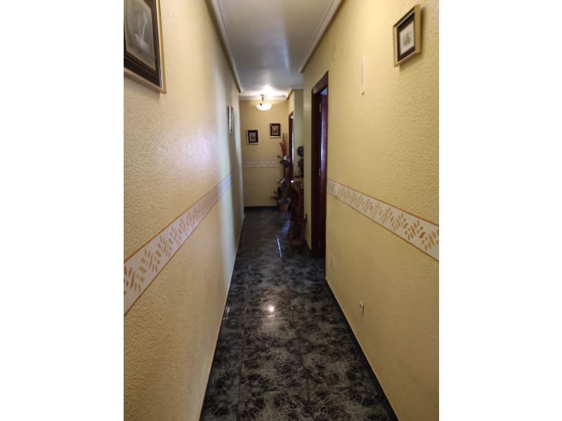 Flat for sale in Algorfa - € 74,000 (Ref: 6801390)