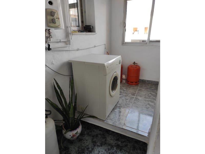Flat for sale in Algorfa - € 74,000 (Ref: 6801390)