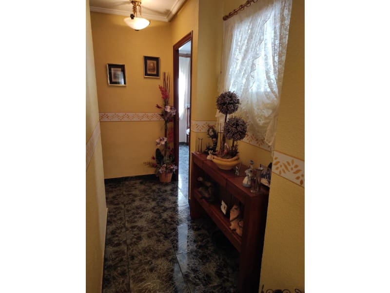 Flat for sale in Algorfa - € 74,000 (Ref: 6801390)