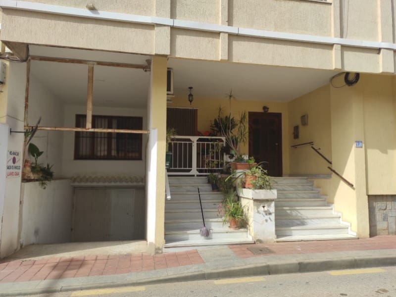 Flat for sale in Algorfa - € 74,000 (Ref: 6801390)