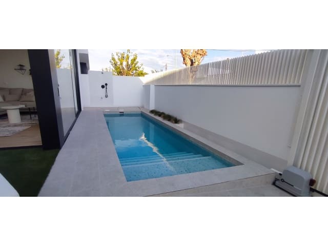 3 bedroom Villa for sale in Torre de la Horadada, Pilar de la Horadada with garage - € 628,000 (Ref: 6804883)