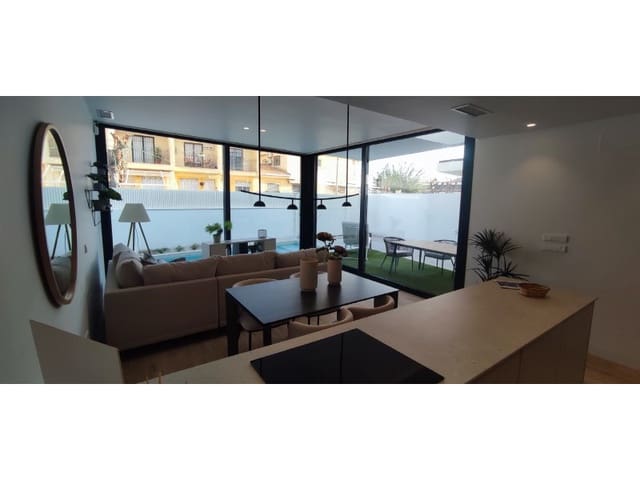 3 bedroom Villa for sale in Torre de la Horadada, Pilar de la Horadada with garage - € 628,000 (Ref: 6804883)