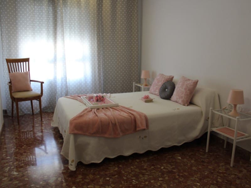 4 soverom Villa til salgs i Almoradi med garasje - € 320 000 (Ref: 6998806)