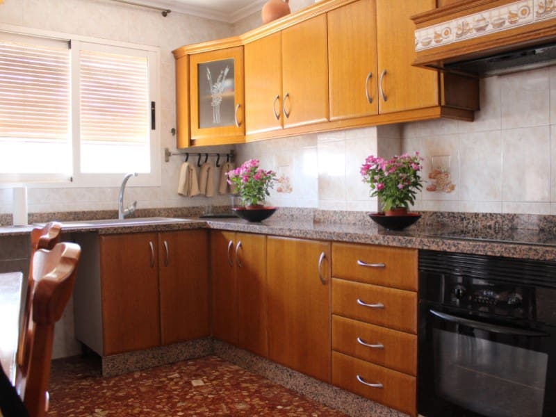 4 soverom Villa til salgs i Almoradi med garasje - € 320 000 (Ref: 6998806)